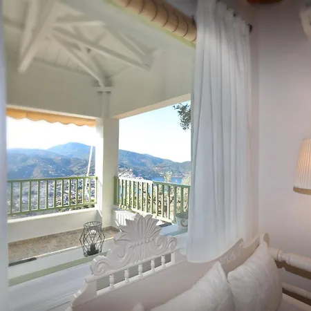 Villa Flora Skopelos Town