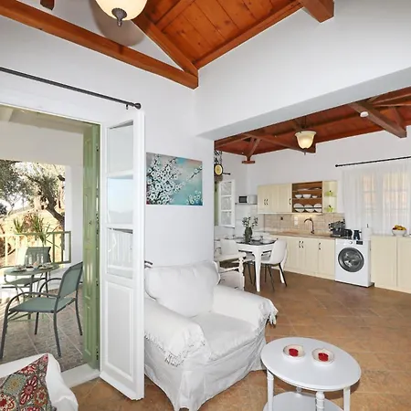 Villa Flora Skopelos Town